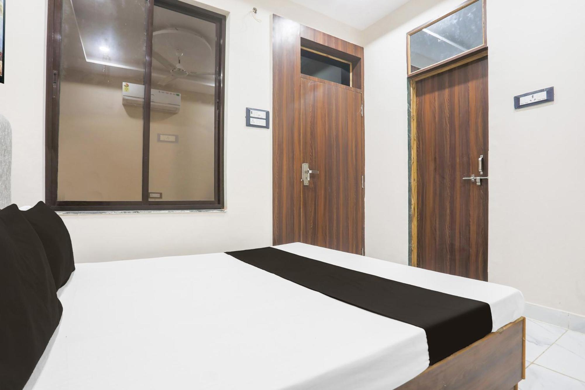 Hotel O S Grand Prayagraj Ngoại thất bức ảnh
